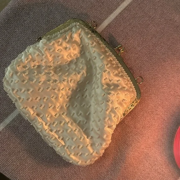 Vintage Clutch - Picture 2 of 2